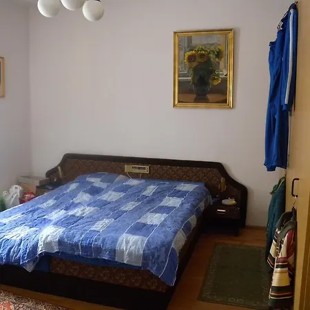 Two-bedroom In I Διαμέρισμα